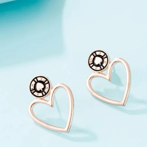 Heart of Spades spade drop earrings ♠️ - Picture 2 of 3